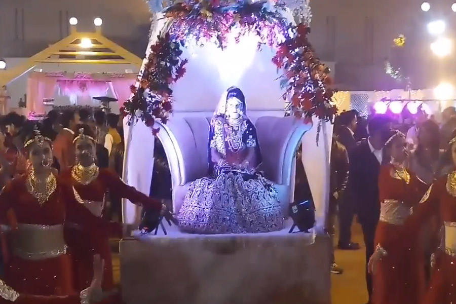 Bride & Groom Entry